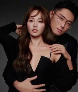 买超杭州开酒吧，范丞丞捧场引猜测