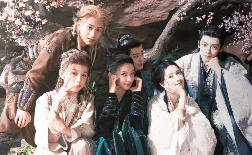 推荐10部超好看古装群像剧！